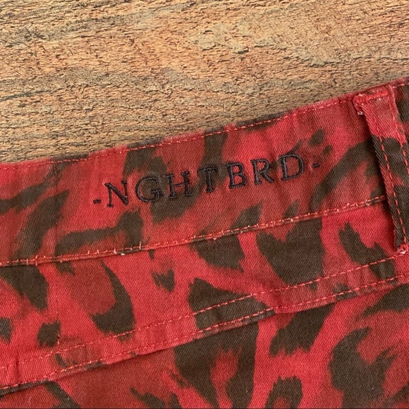 Nghtbrd red and black river leopard print asymmetrical wrapped mini skirt - 25 - Picture 10 of 10